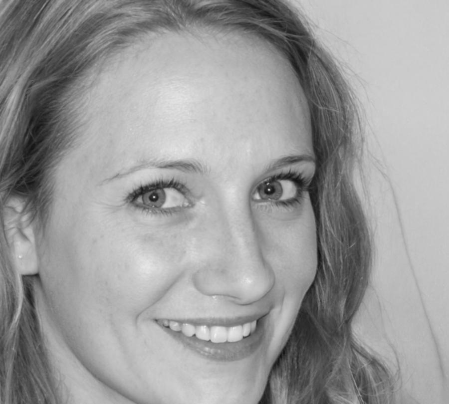 Portrait d'Élodie Beaupré, analyste financière